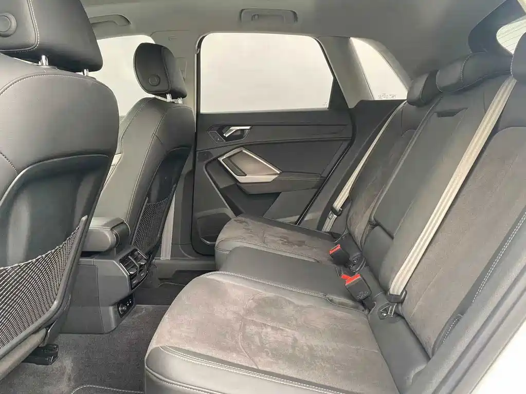 Audi Q3 — миниатюра 8