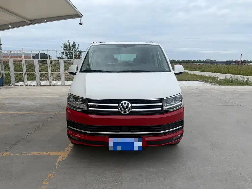 Volkswagen Multivan — миниатюра 2