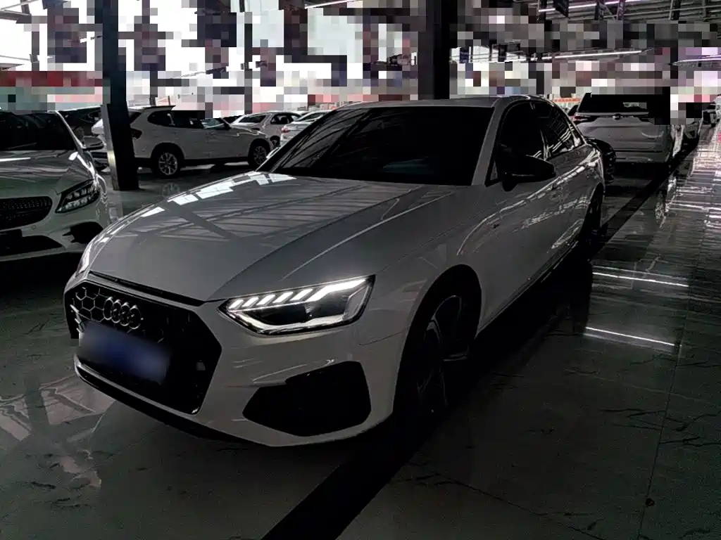 奥迪A4L 2024款 40 TFSI 豪华动感型 2025