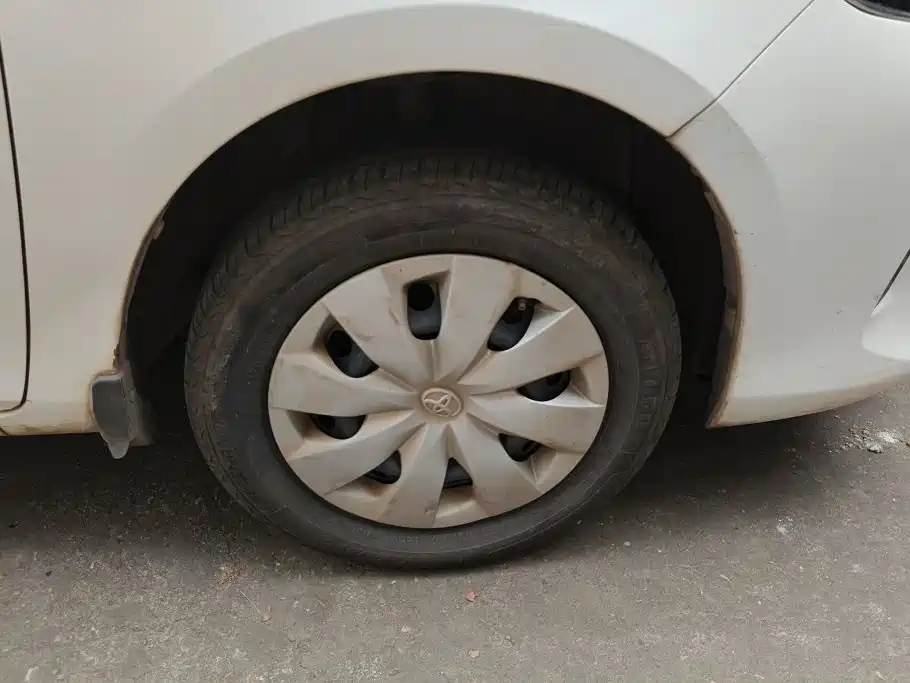 Toyota Vios FS — миниатюра 6