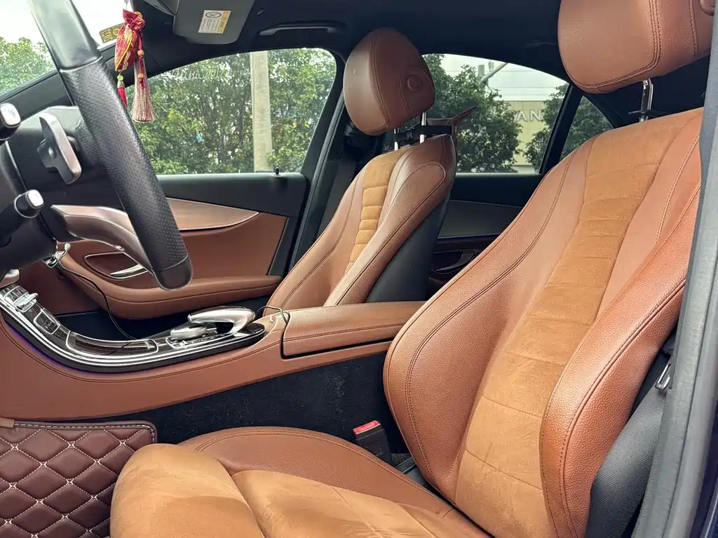 Mercedes-Benz E-Class — миниатюра 4