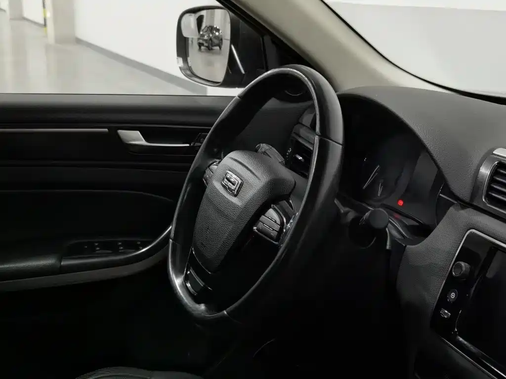 Qoros Qoros 5 — миниатюра 22
