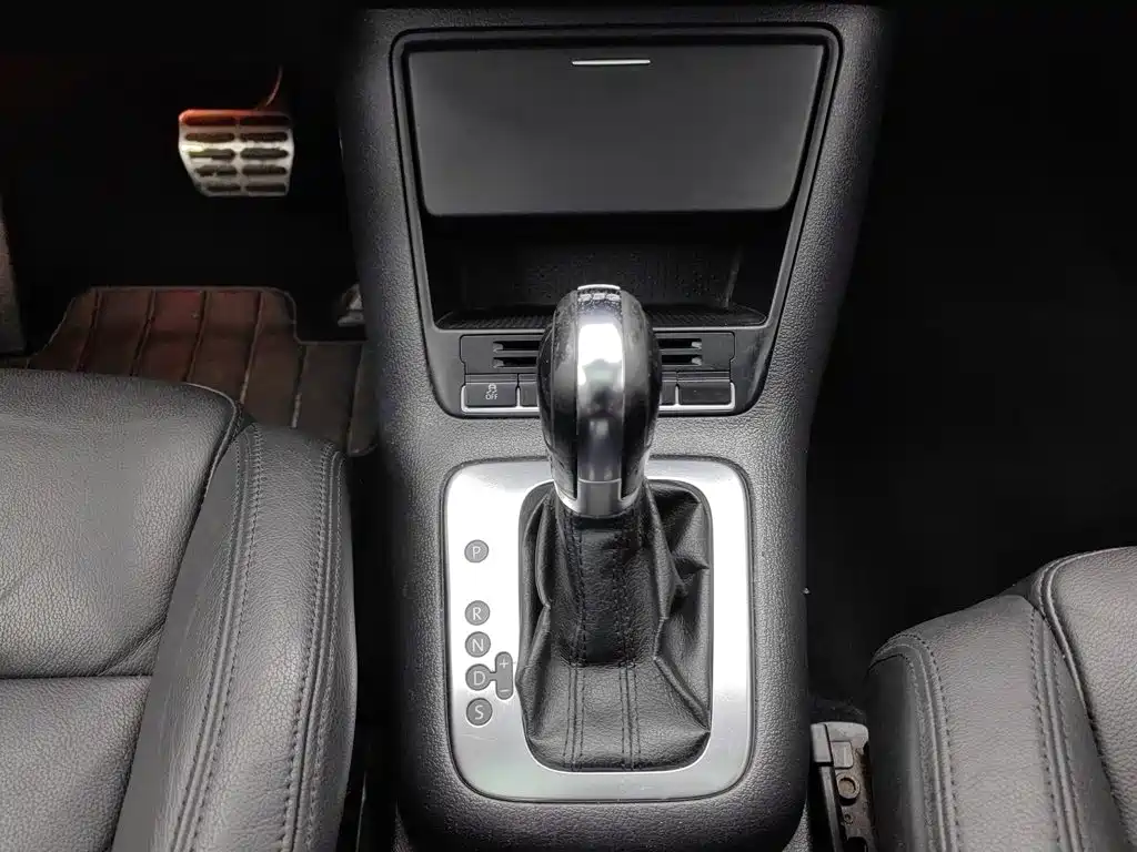 Volkswagen Golf (Import) — миниатюра 13