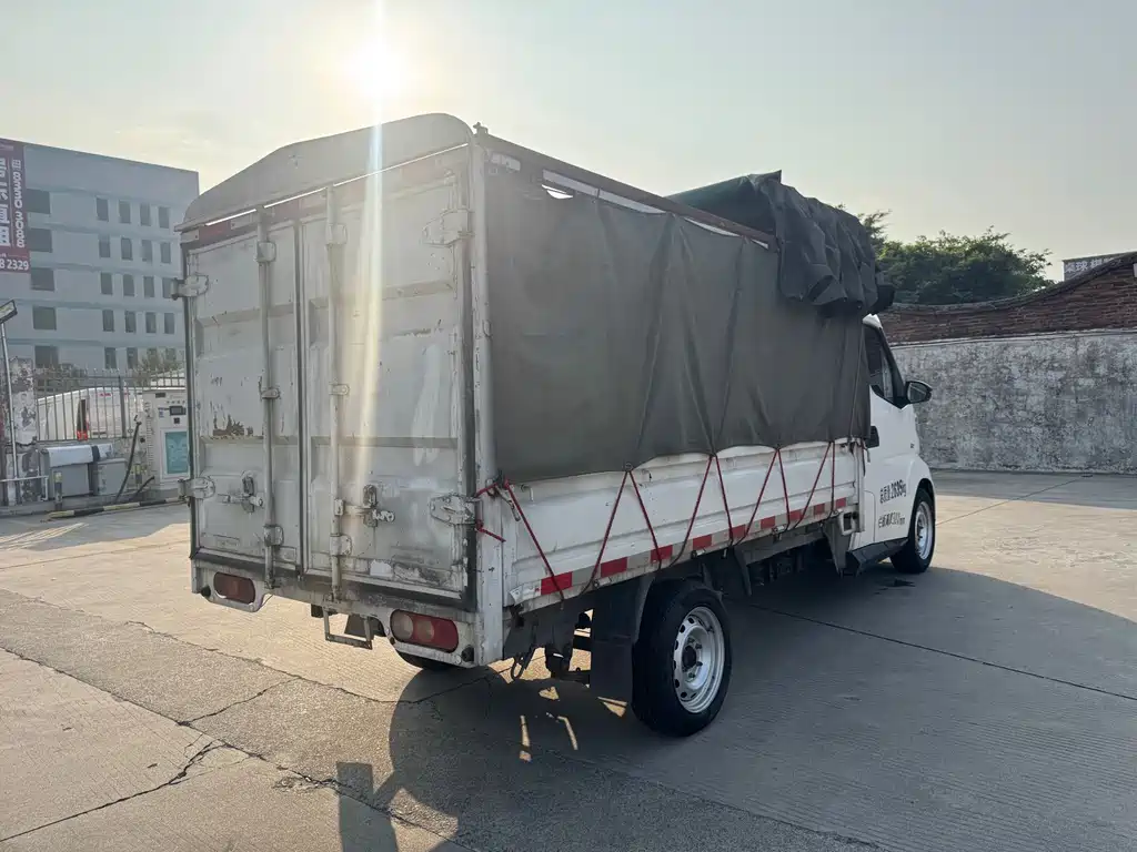 FEIDIE AUTO FLYING SAUCER Q2T