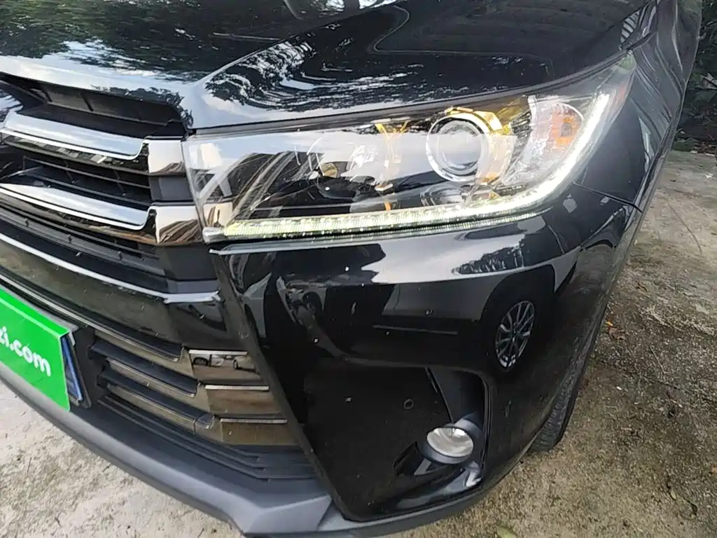 Toyota Highlander — миниатюра 24