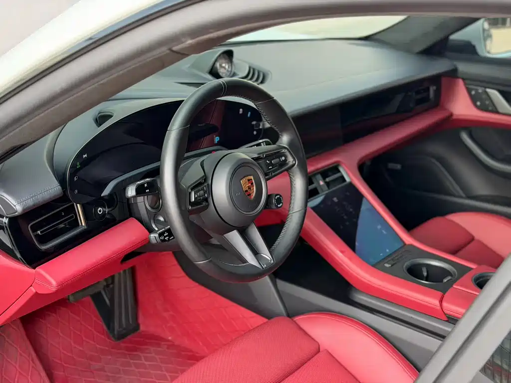Porsche Taycan 2022 Taycan