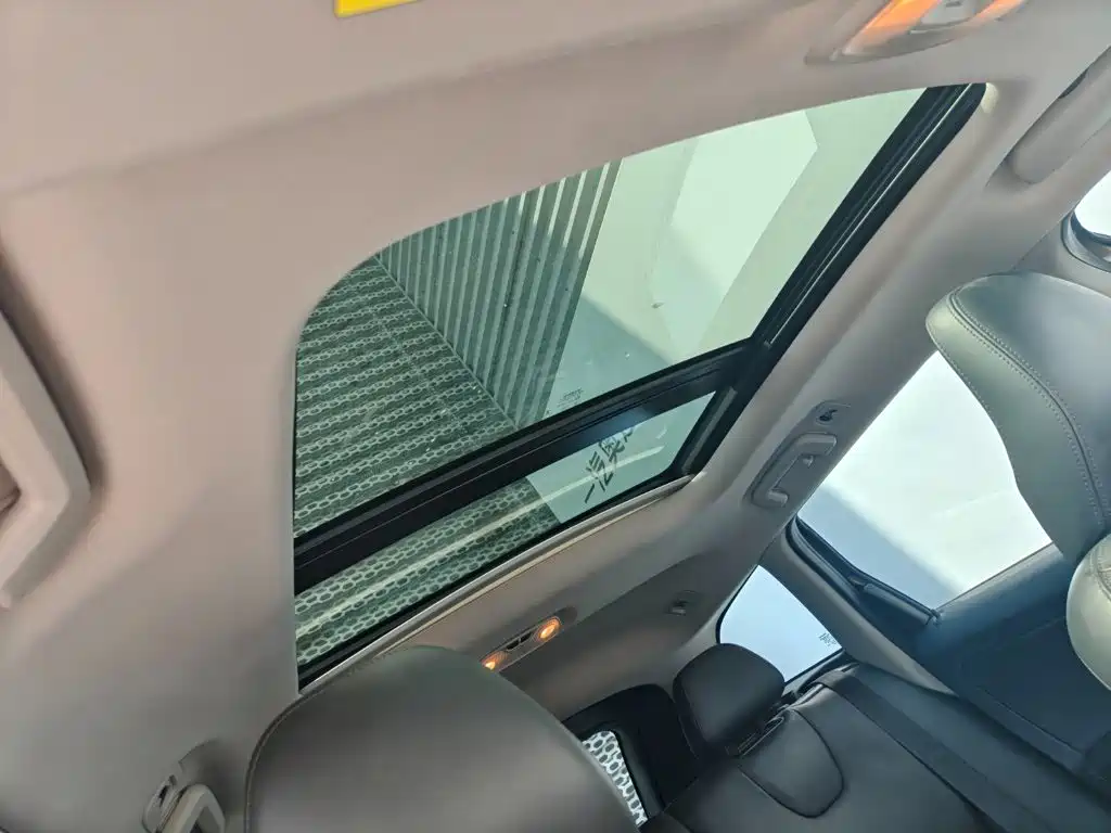Volvo XC60 (Import) — миниатюра 11