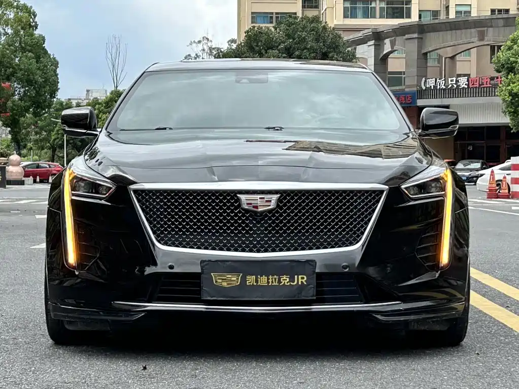 Cadillac CT6 — миниатюра 2