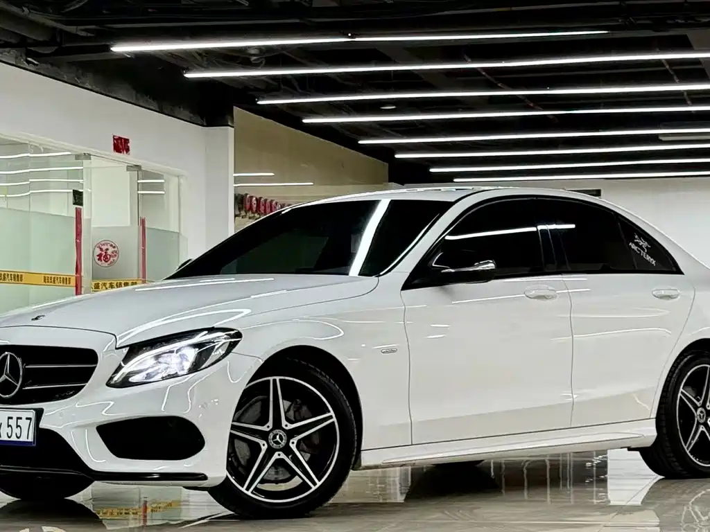 Mercedes-Benz C-Class — миниатюра 2