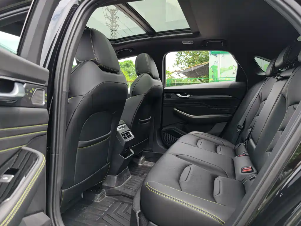 Geely Preface 2023 1.5TD