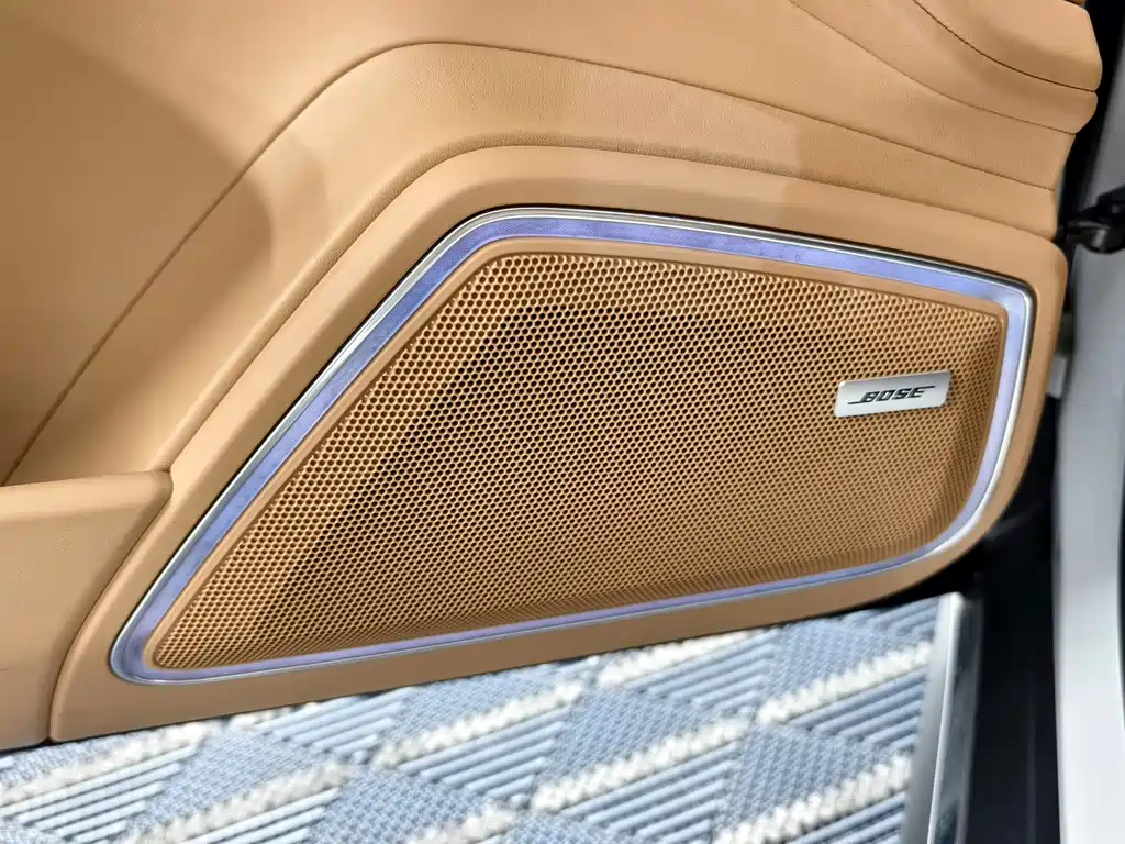 Porsche Panamera — миниатюра 13