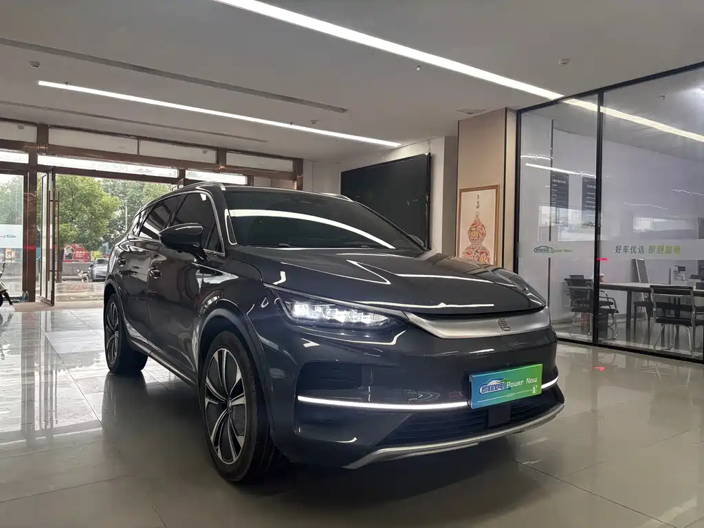 BYD Tang PHEV 2022 — фото 3