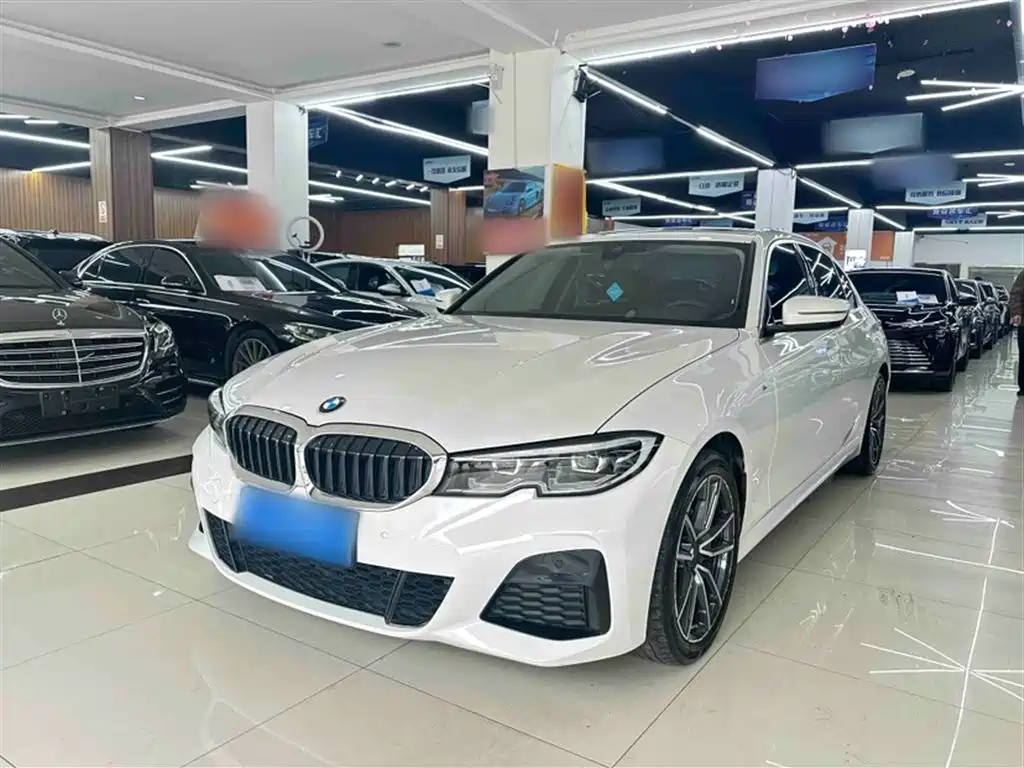 BMW 3 Series 2021