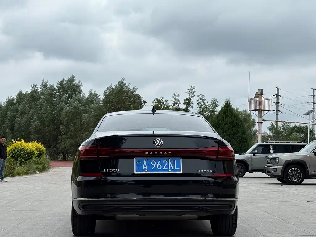 Volkswagen Passat — миниатюра 8