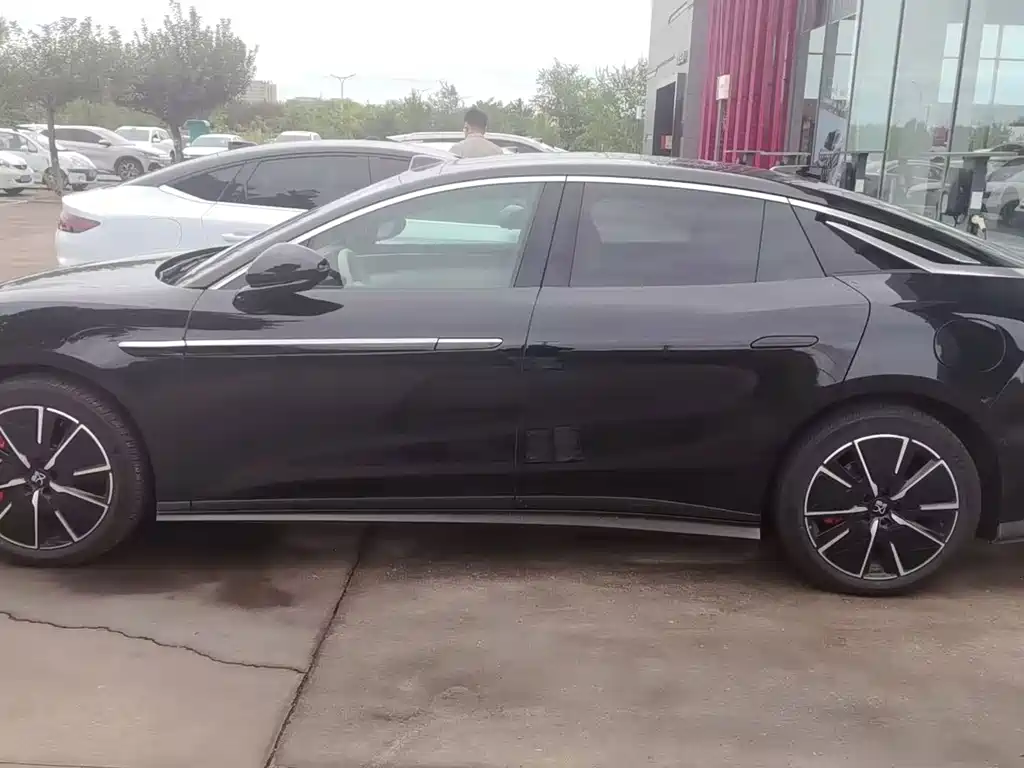 BYD Han L — миниатюра 5