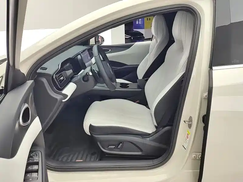 BYD Seal 06 — миниатюра 4