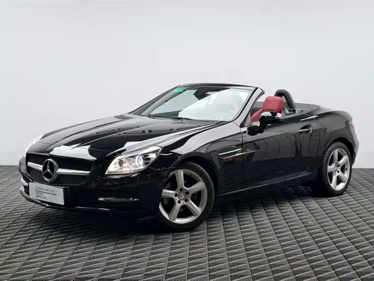 Купить Mercedes-Benz SLK-Class