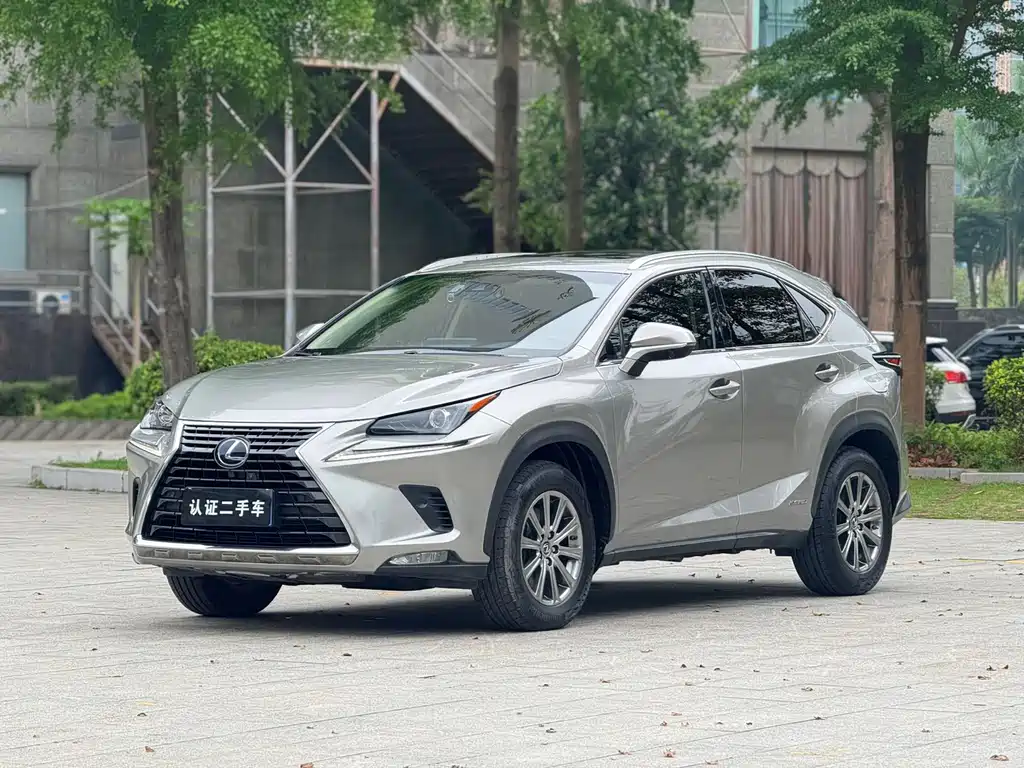 Lexus NX 2018