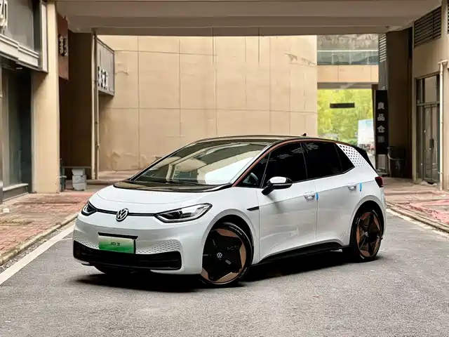 VOLKSWAGEN ID.3 2023