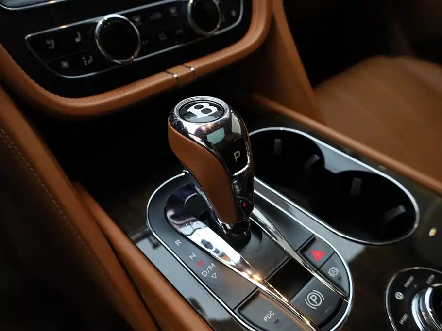Bentley Bentayga — фотографии объявления, Фото 10