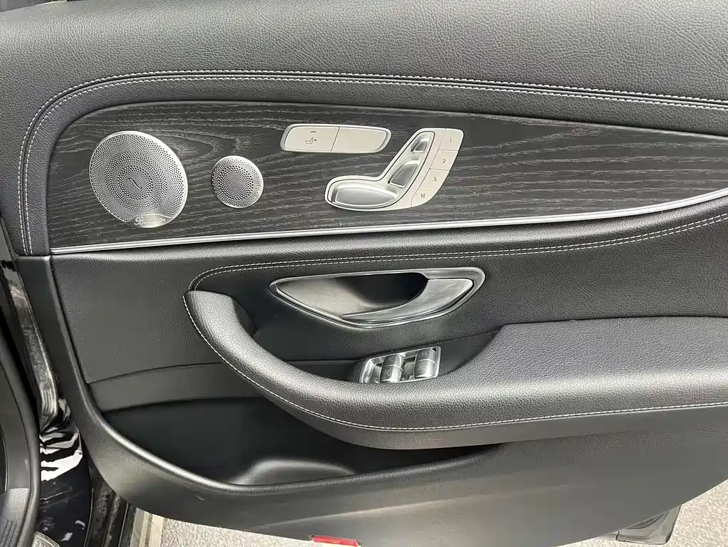 Mercedes-Benz E-Class E 2020 E 300 L Sport
