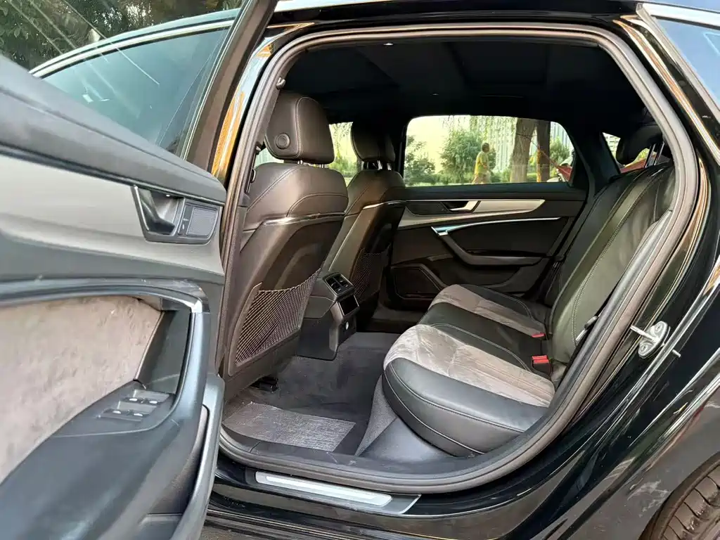 Audi A6L — миниатюра 6