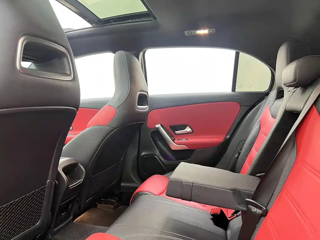 Mercedes-Benz A-Class AMG — миниатюра 17