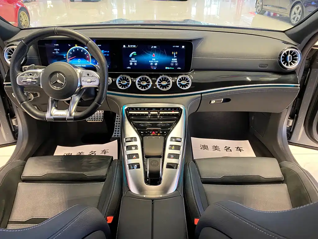 MERCEDES-BENZ AMG GT