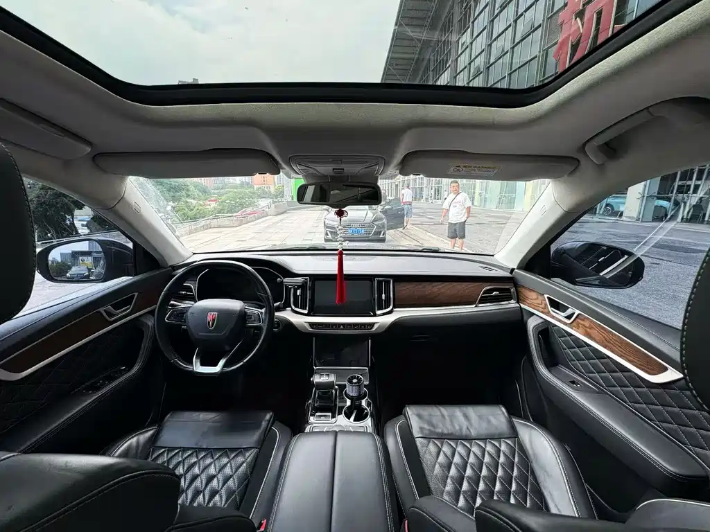 Hongqi Hongqi HS7 — миниатюра 8