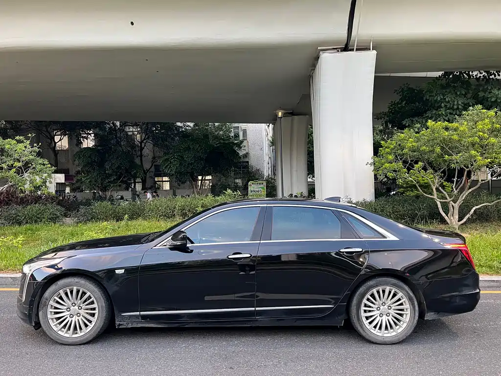 Cadillac CT6 — миниатюра 4