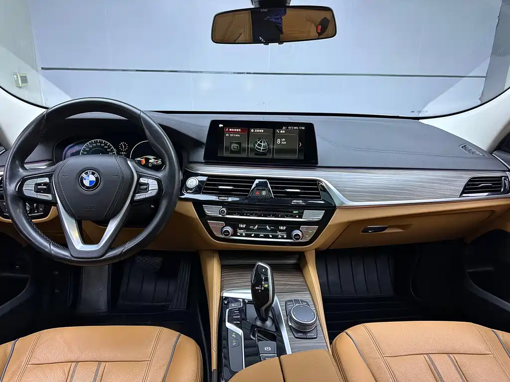 BMW 6 Series GT — миниатюра 7