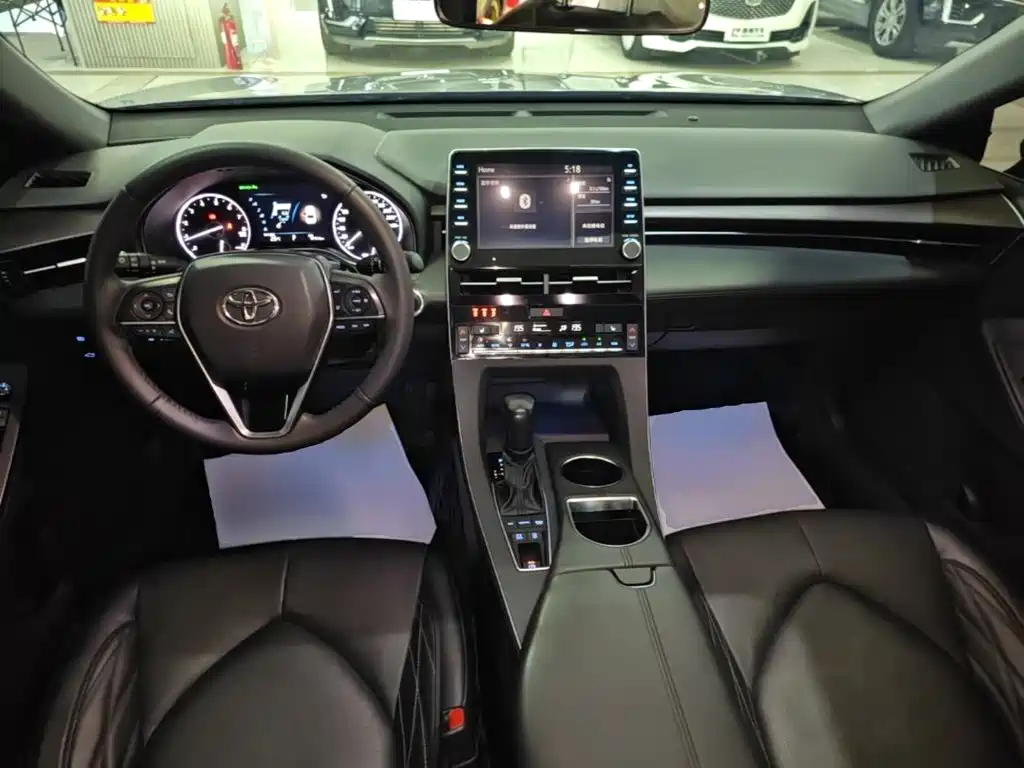 Toyota Avalon — миниатюра 10