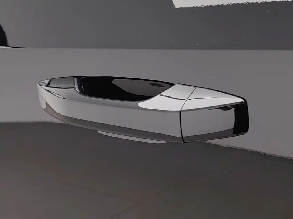 GAC Motor Trumpchi GS8 — миниатюра 18