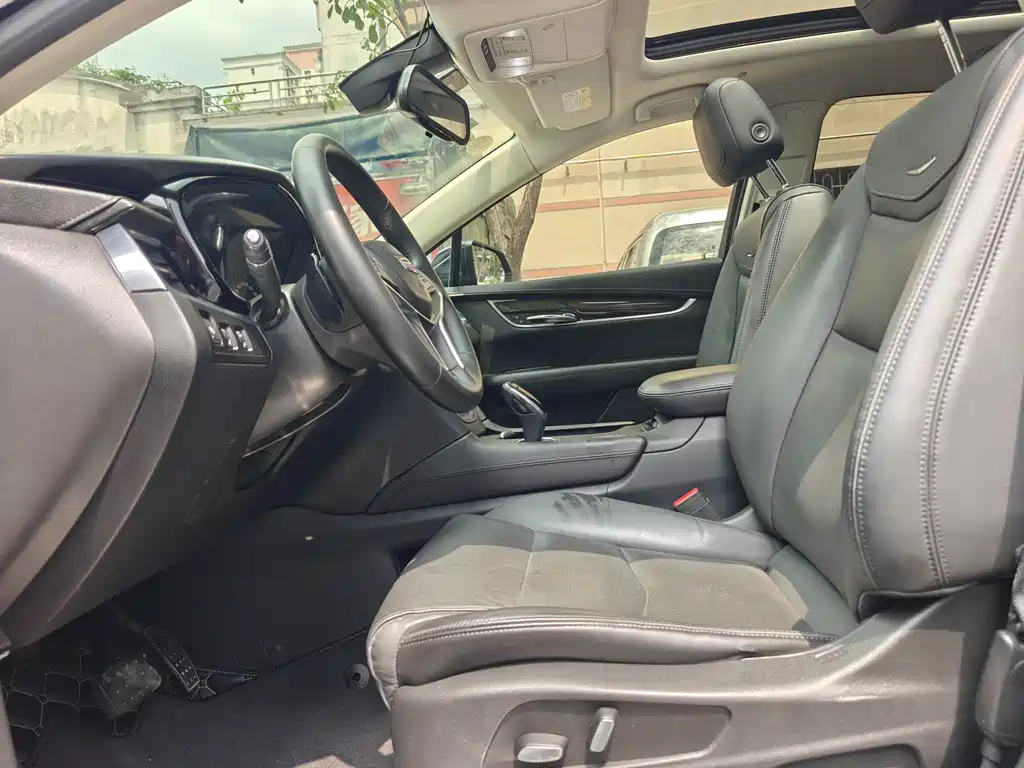 Cadillac XT5 25T Luxury Type, фото 7