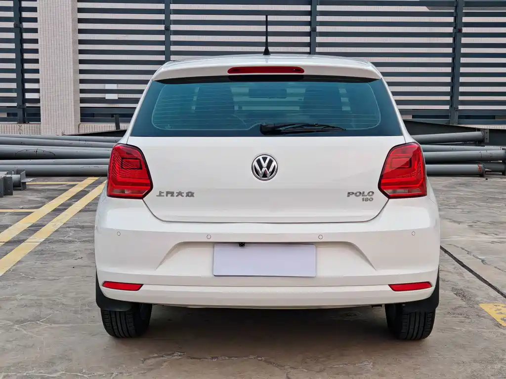 Volkswagen Polo — миниатюра 6