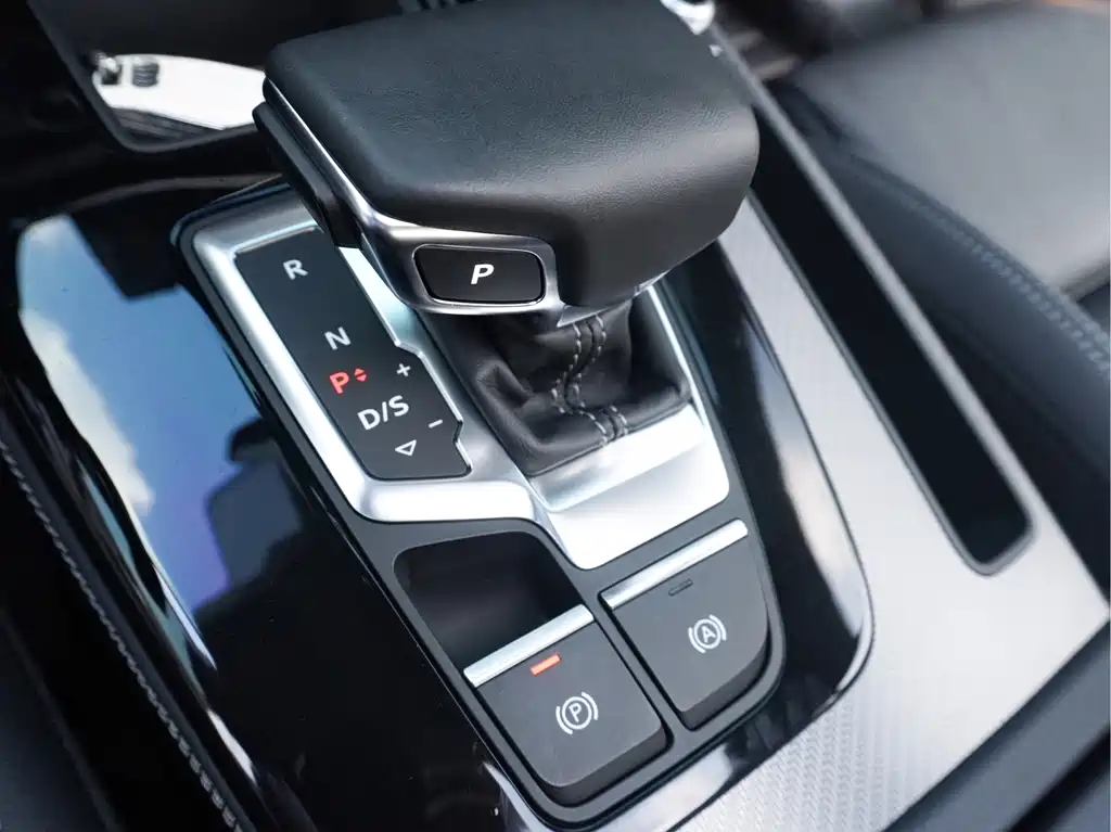 Audi Q5L — миниатюра 13