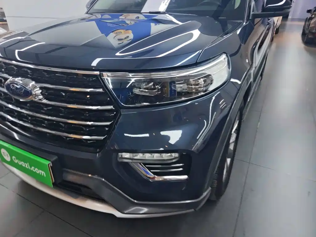 Ford Explorer 2020 — фото 23