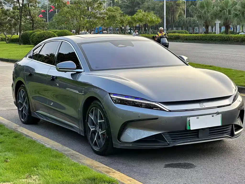BYD Han — миниатюра 2