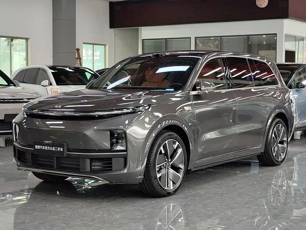 Li Auto Li L9 2025