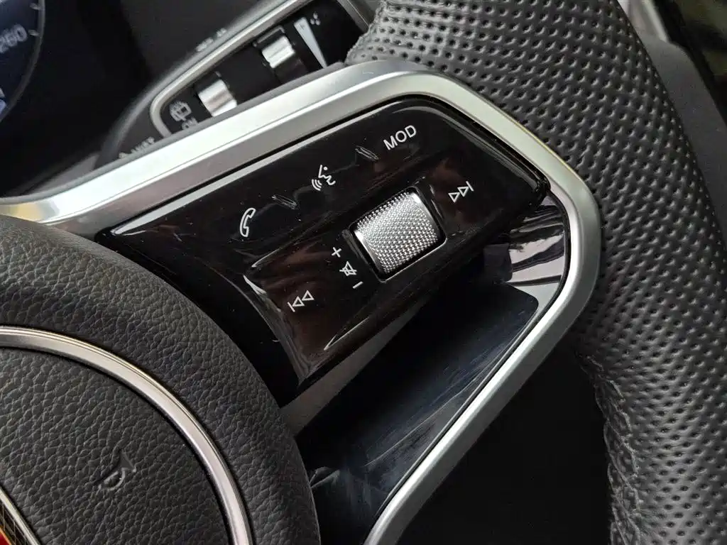 Hongqi HONGQI HS7 PHEV