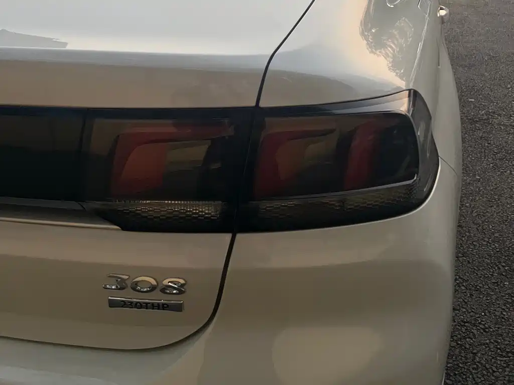 Peugeot 308 — миниатюра 5