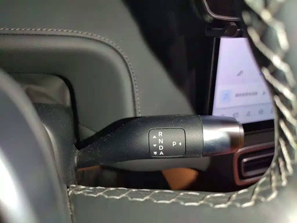 Li Auto Li L6 — миниатюра 10