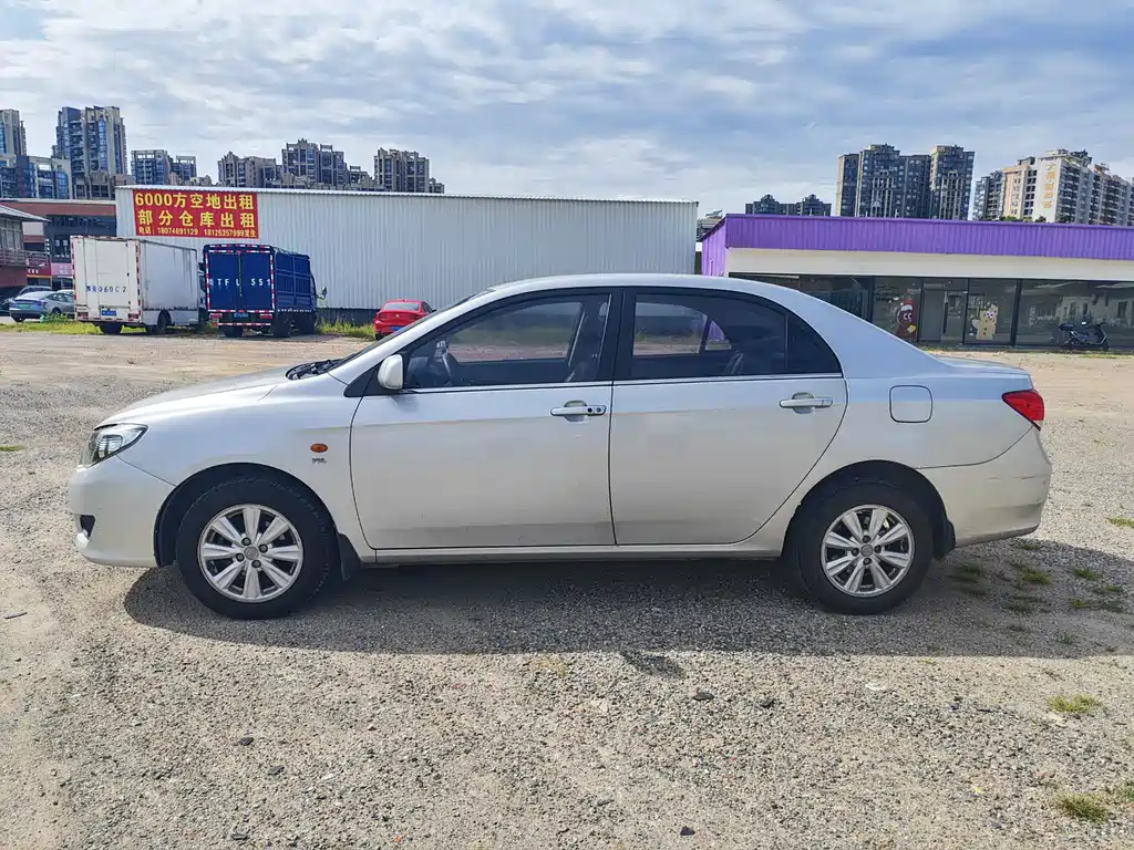 BYD L3 — миниатюра 5