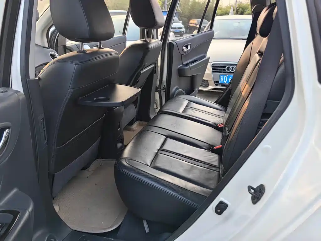 Renault Koleos (Import) — миниатюра 5