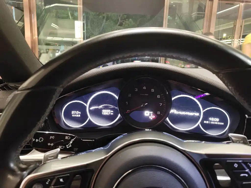 Porsche Panamera — миниатюра 9