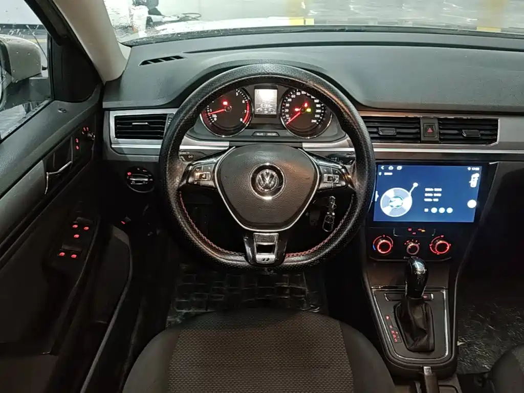 Volkswagen Bora — миниатюра 11