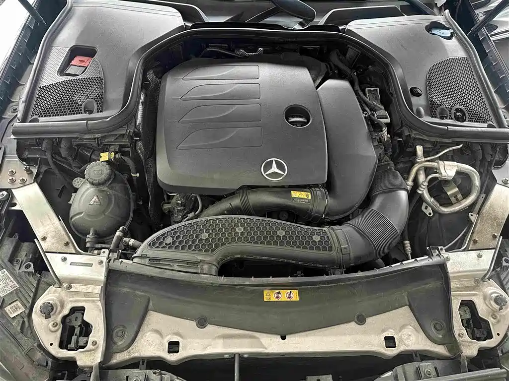 Mercedes-Benz E-Class 2023 — фото 16