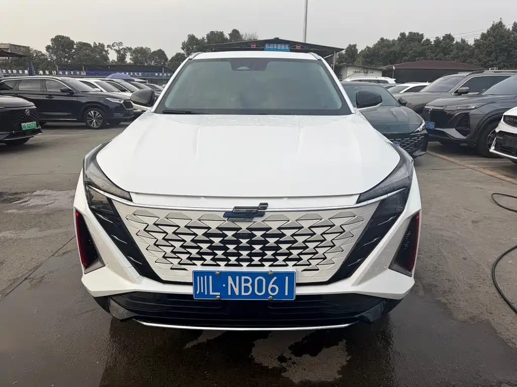 CHANGAN CHANGAN AUCHAN Z6