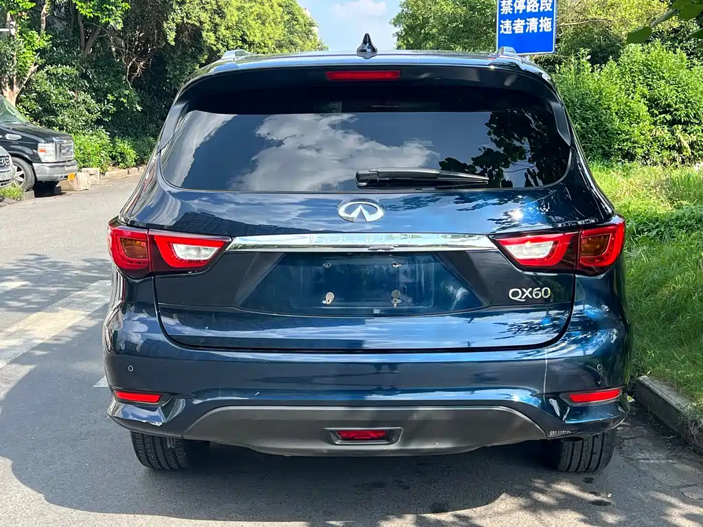 Infiniti QX60 (Import) — миниатюра 6