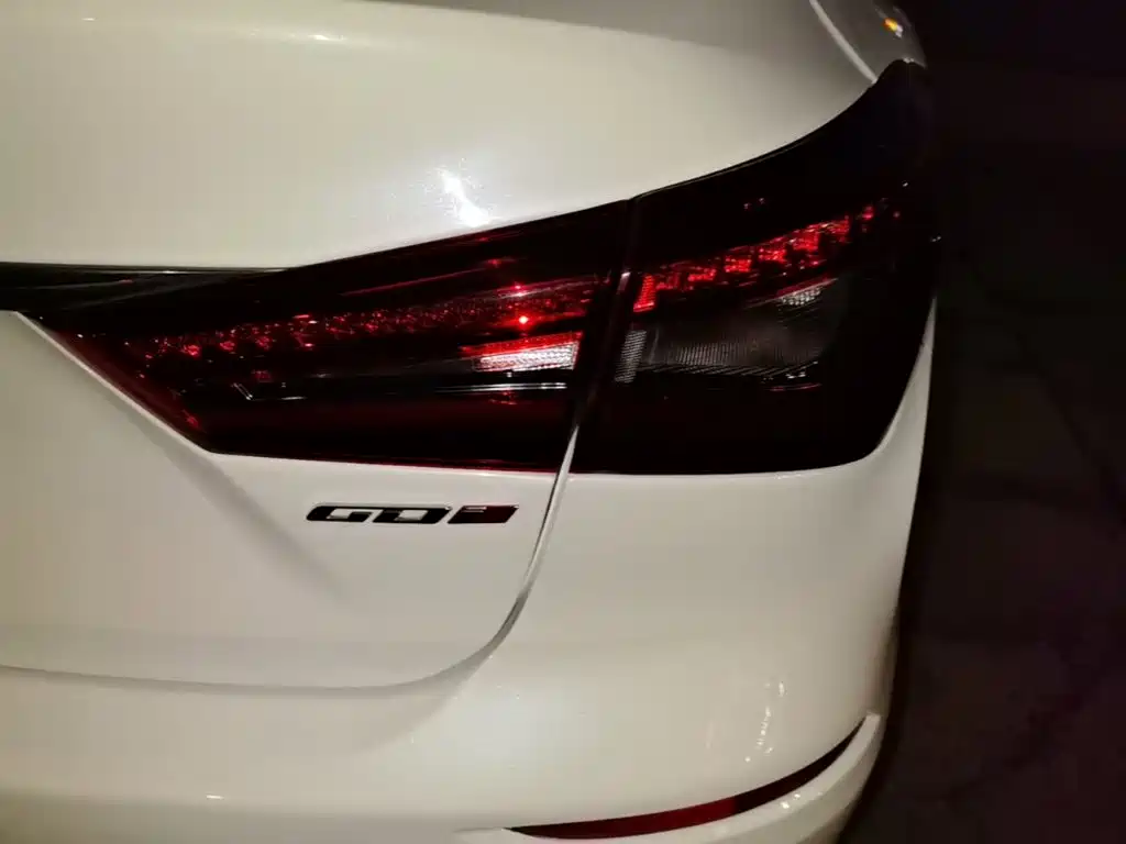 Changan Eado — миниатюра 8